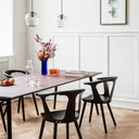 Silla In Between - Roble lacado negro