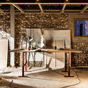 Mesa Brut - Rojo/roble