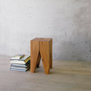 Taburete Backenzahn - Roble